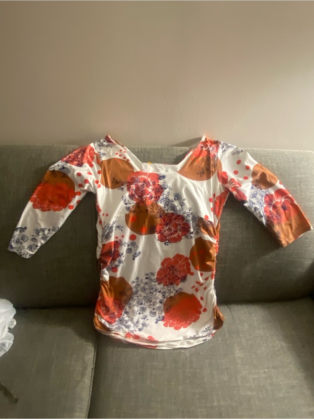 Floral Scoop-Neck Long Sleeve Top in White, Orange & Red